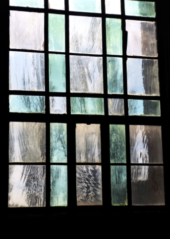 Glass-Patterns-900x1260-640x480