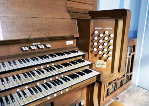 Organ-900x643-640x480